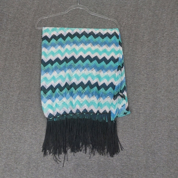 Rue21 Accessories - RUE21 WOMENS Y2K TEAL BLUE WHITE BLACK SHEER CHEVRON FRINGE SCARF  34×68